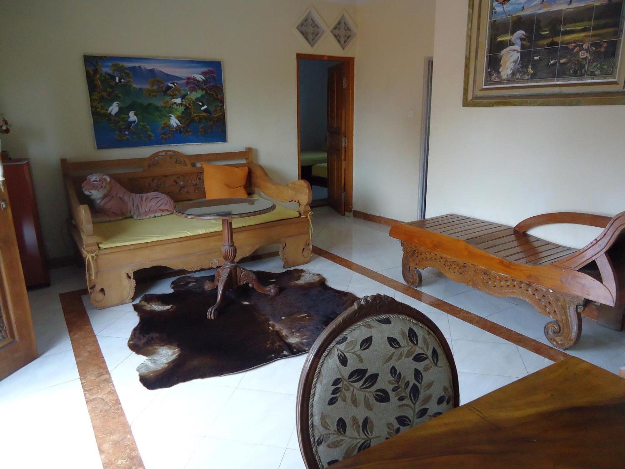 The Reinhold Guesthouse Bali เกอโรโบกัน ภายนอก รูปภาพ