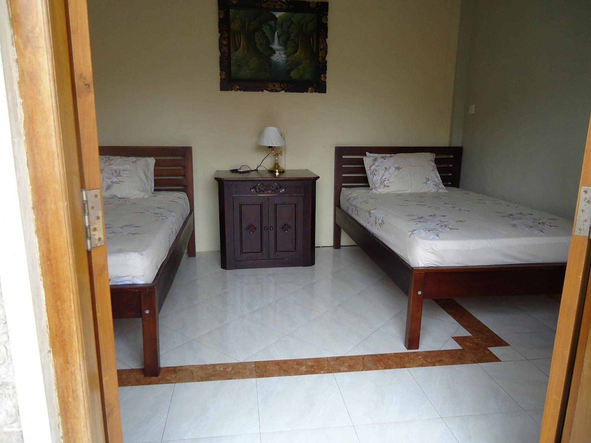 The Reinhold Guesthouse Bali เกอโรโบกัน ภายนอก รูปภาพ