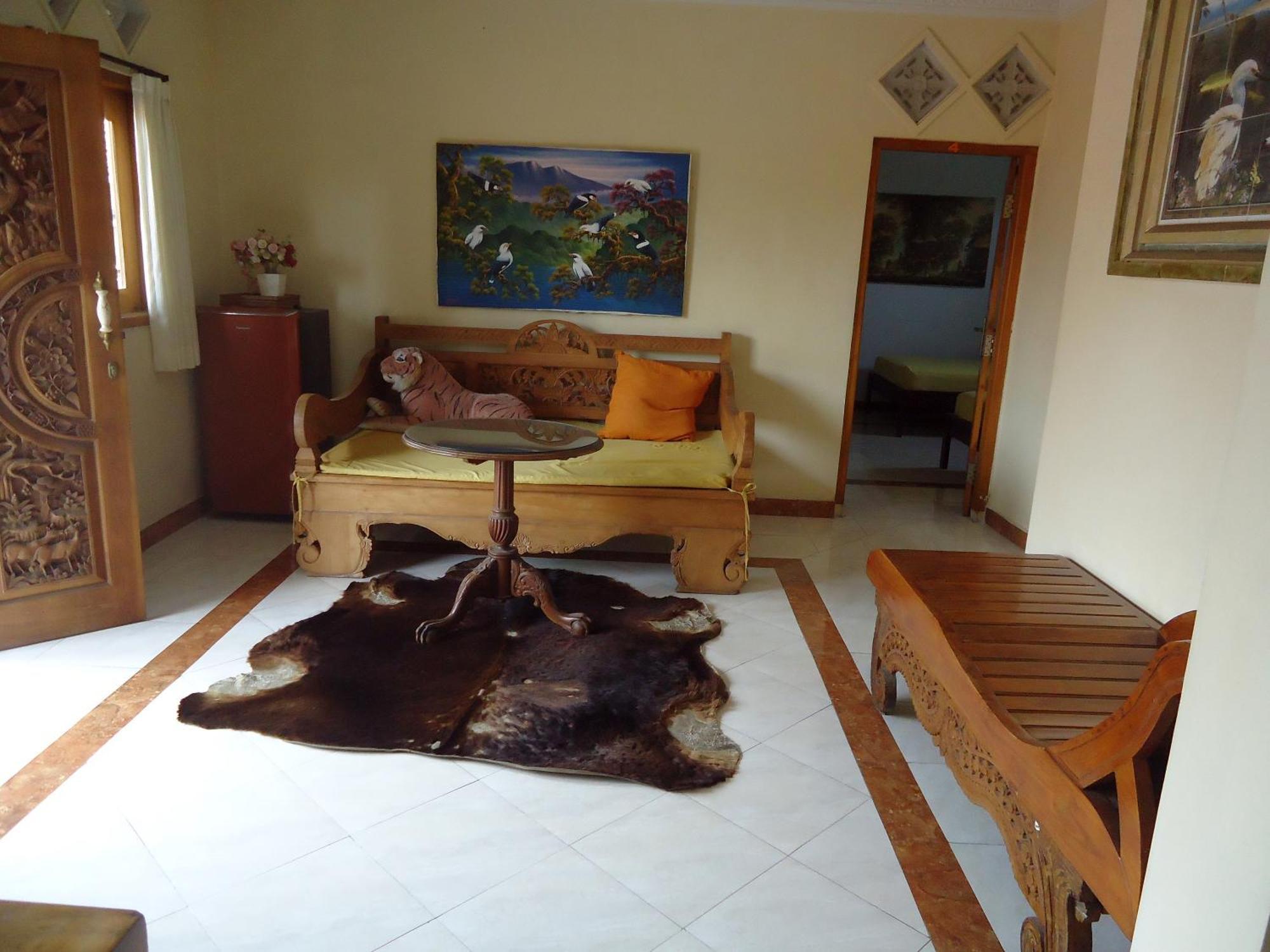 The Reinhold Guesthouse Bali เกอโรโบกัน ภายนอก รูปภาพ