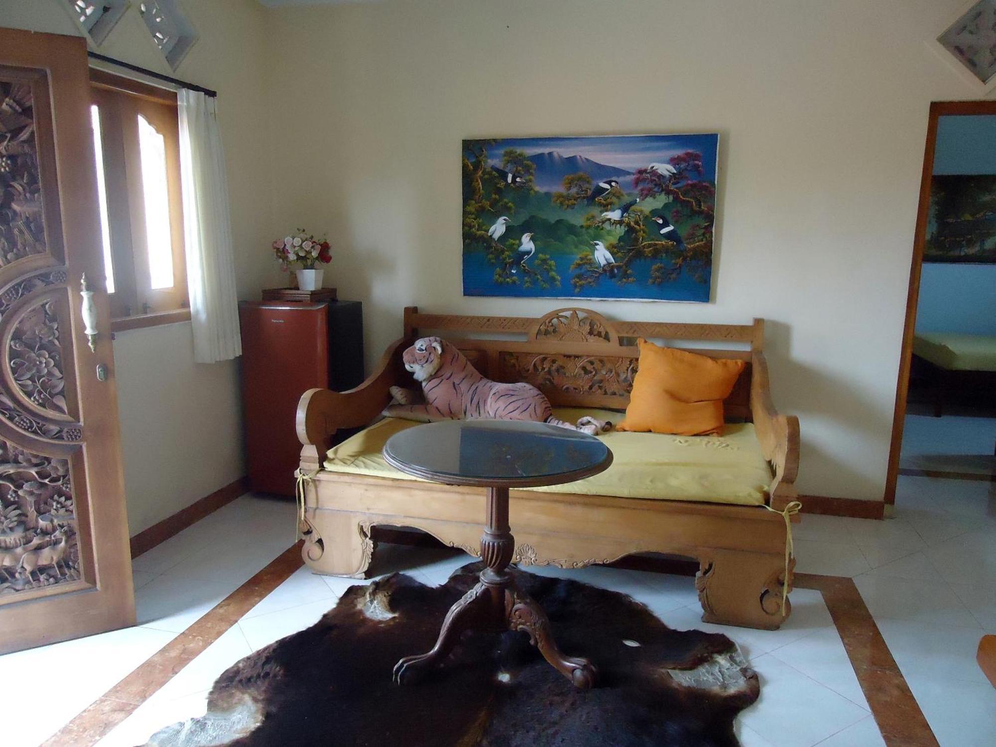 The Reinhold Guesthouse Bali เกอโรโบกัน ภายนอก รูปภาพ