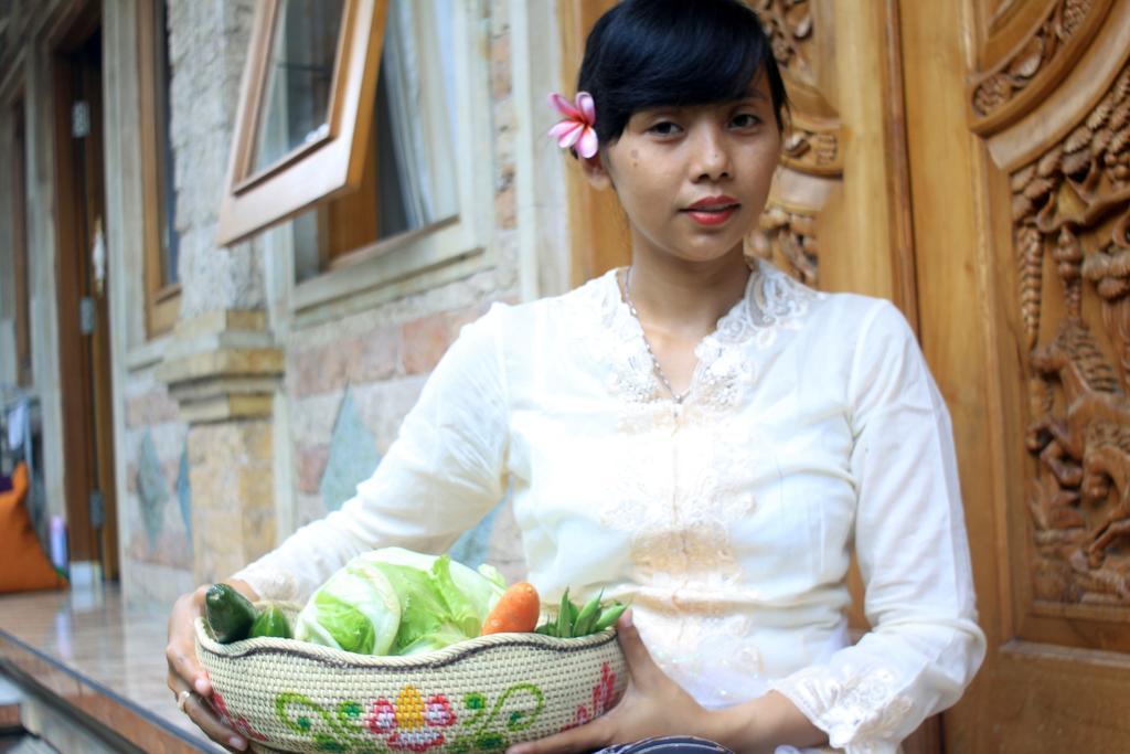 The Reinhold Guesthouse Bali เกอโรโบกัน ห้อง รูปภาพ